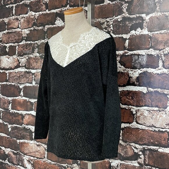 Miss U Top NWT Lovely Lace with Black Comfiness Blouse Size Medium M - Picture 6 of 15